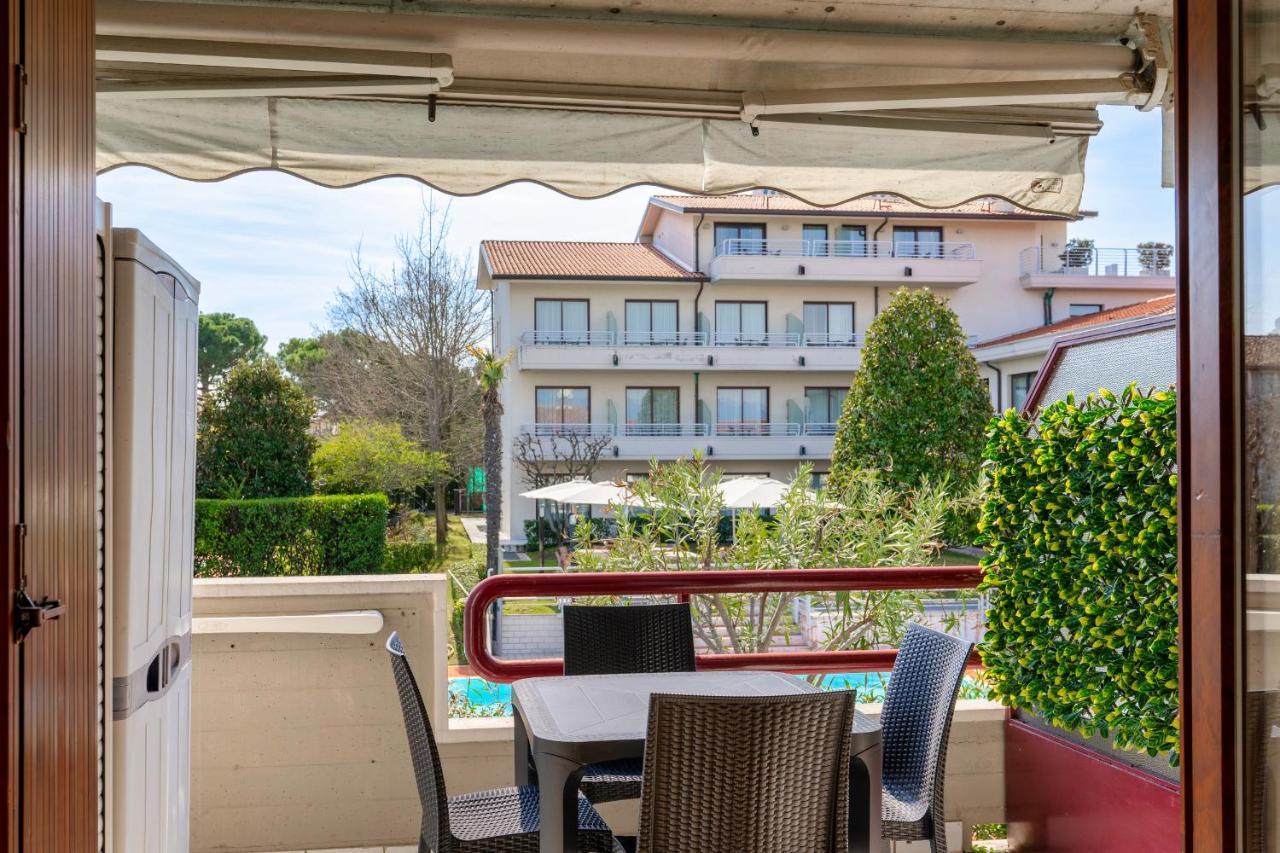 Azzurra Suite - Monolocale Con Piscina E Wifi Sirmione Exterior photo