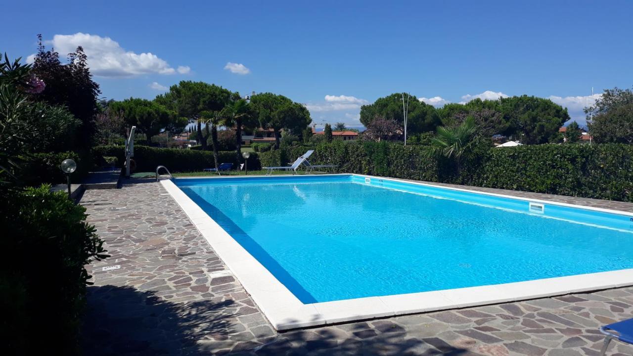 Azzurra Suite - Monolocale Con Piscina E Wifi Sirmione Exterior photo